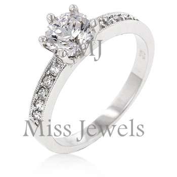 **Gorgeous, Sparkling Solitiare Engagement Ring